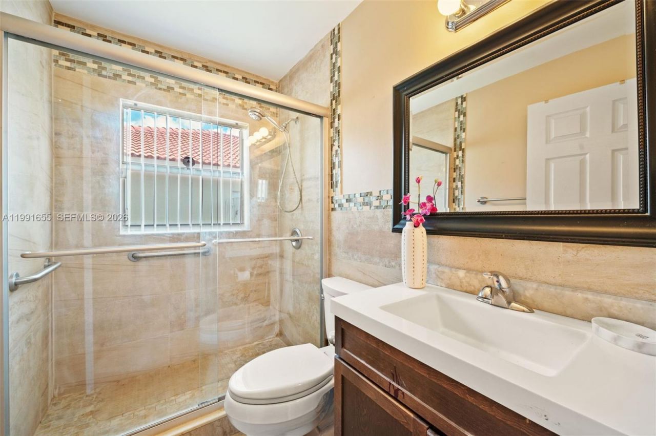 12556 NW 10th Pl, Sunrise, FL 33323 Photo