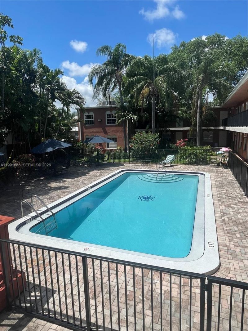 1405 Miami Rd, Unit 23, Fort Lauderdale, FL 33316 Photo