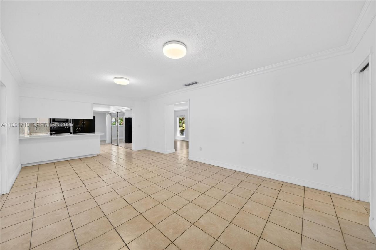 10142 SW 79th Ave, Miami, FL 33156 Photo