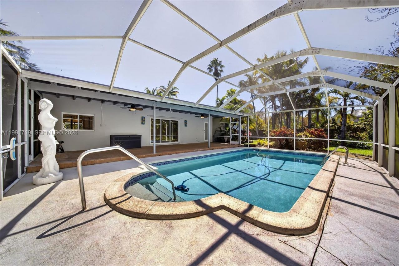 10142 SW 79th Ave, Miami, FL 33156 Photo