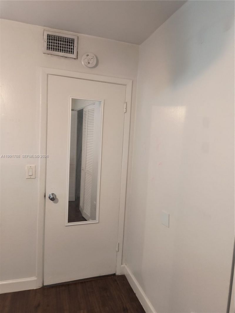 850 NE 209th Ter , Unit 204-35, Miami, FL 33179 Photo