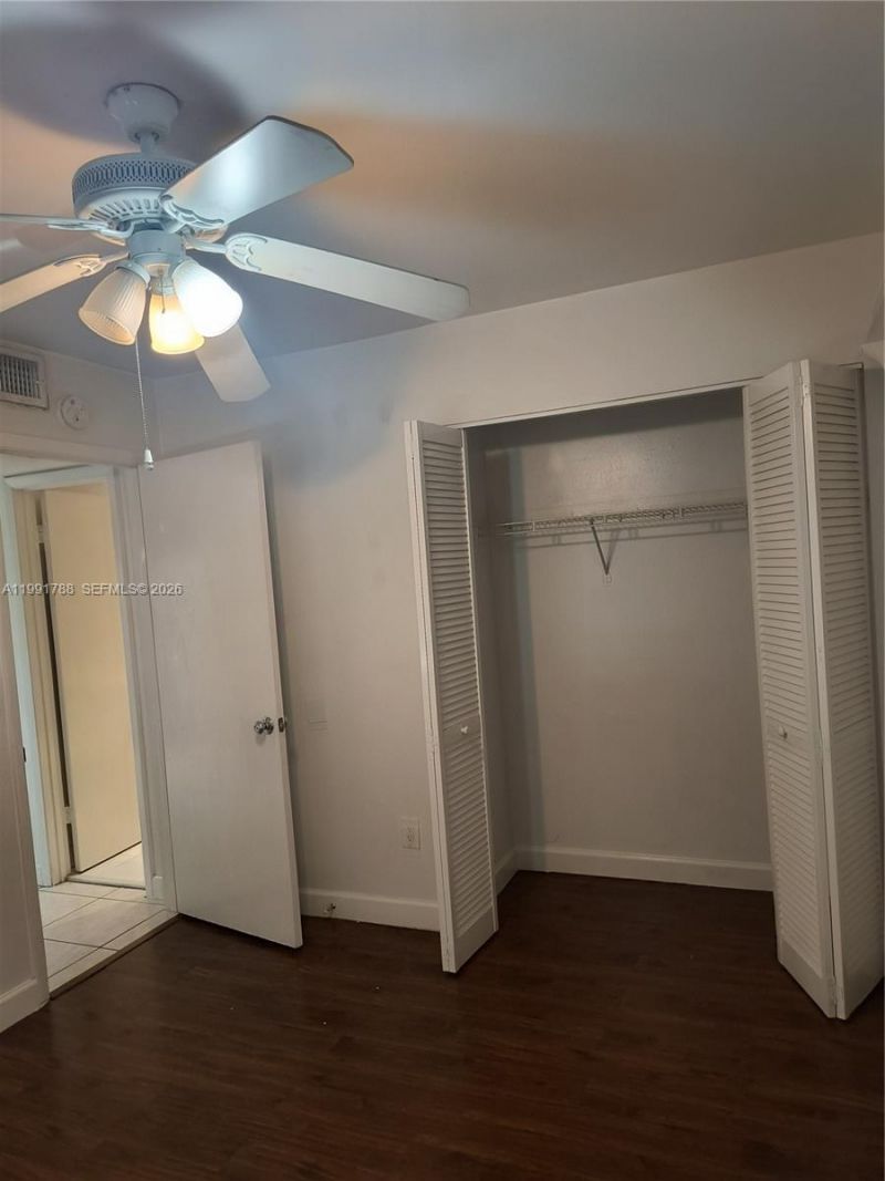 850 NE 209th Ter , Unit 204-35, Miami, FL 33179 Photo