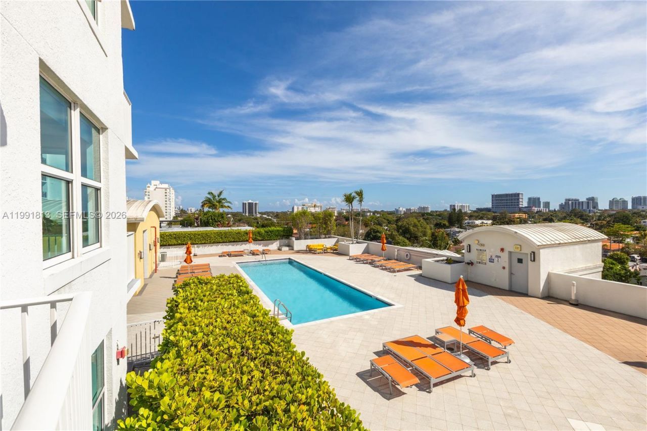 3180 SW 22nd St, Unit 601, Miami, FL 33145 Photo