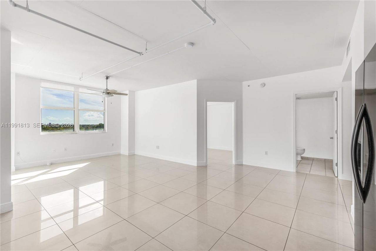3180 SW 22nd St, Unit 601, Miami, FL 33145 Photo
