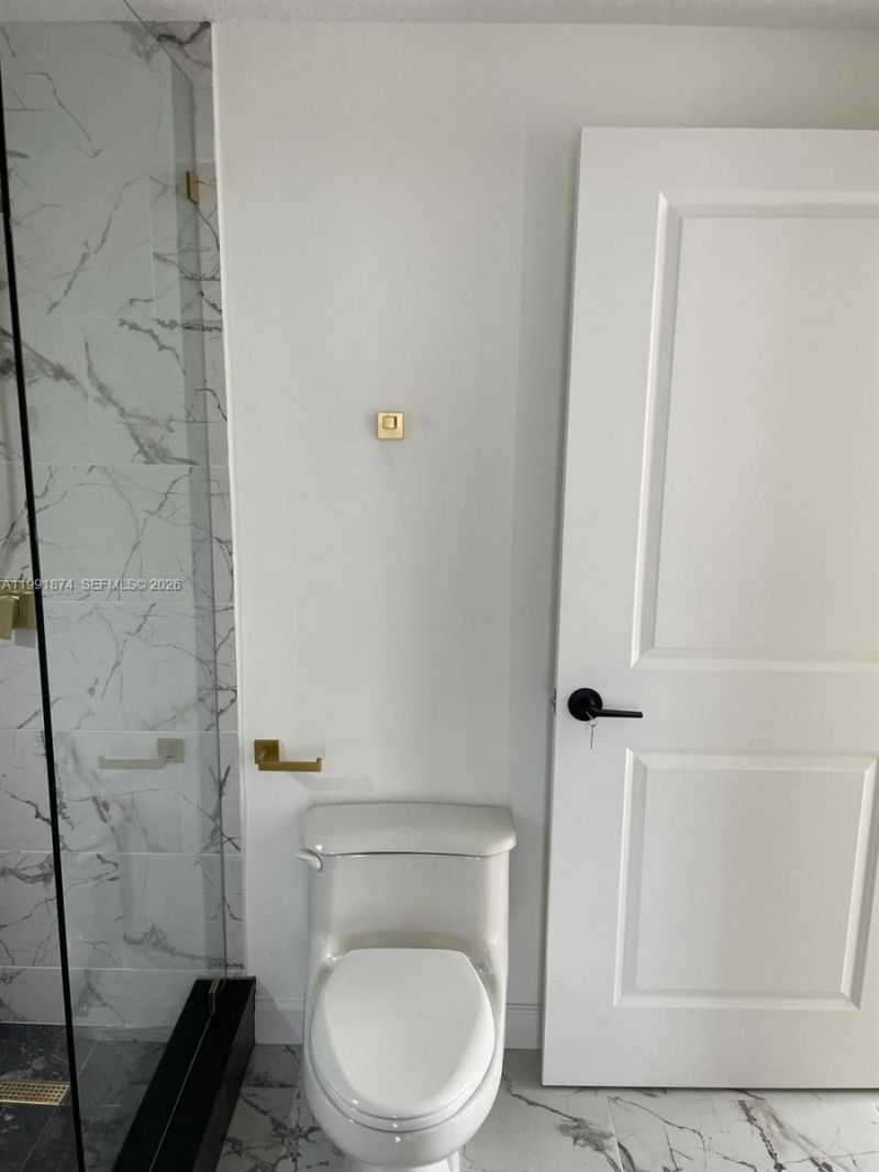 170 SE 14th St , Unit 3005, Miami, FL 33131 Photo