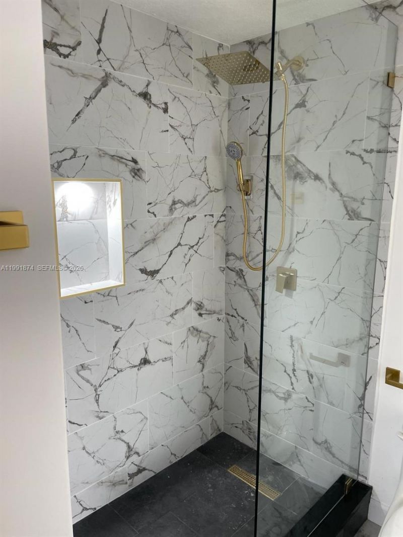 170 SE 14th St , Unit 3005, Miami, FL 33131 Photo