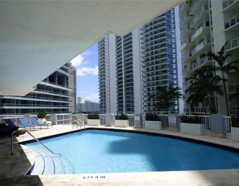 170 SE 14th St, Unit 3005, Miami, FL 33131 Photo