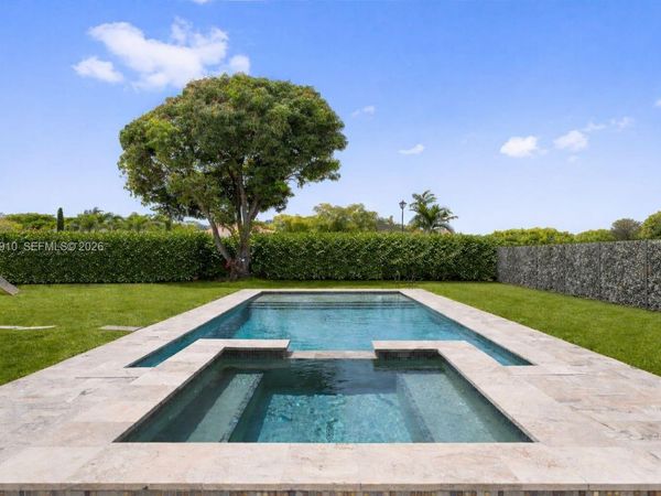 9128 SW 211th Ln, Cutler Bay, FL 33189