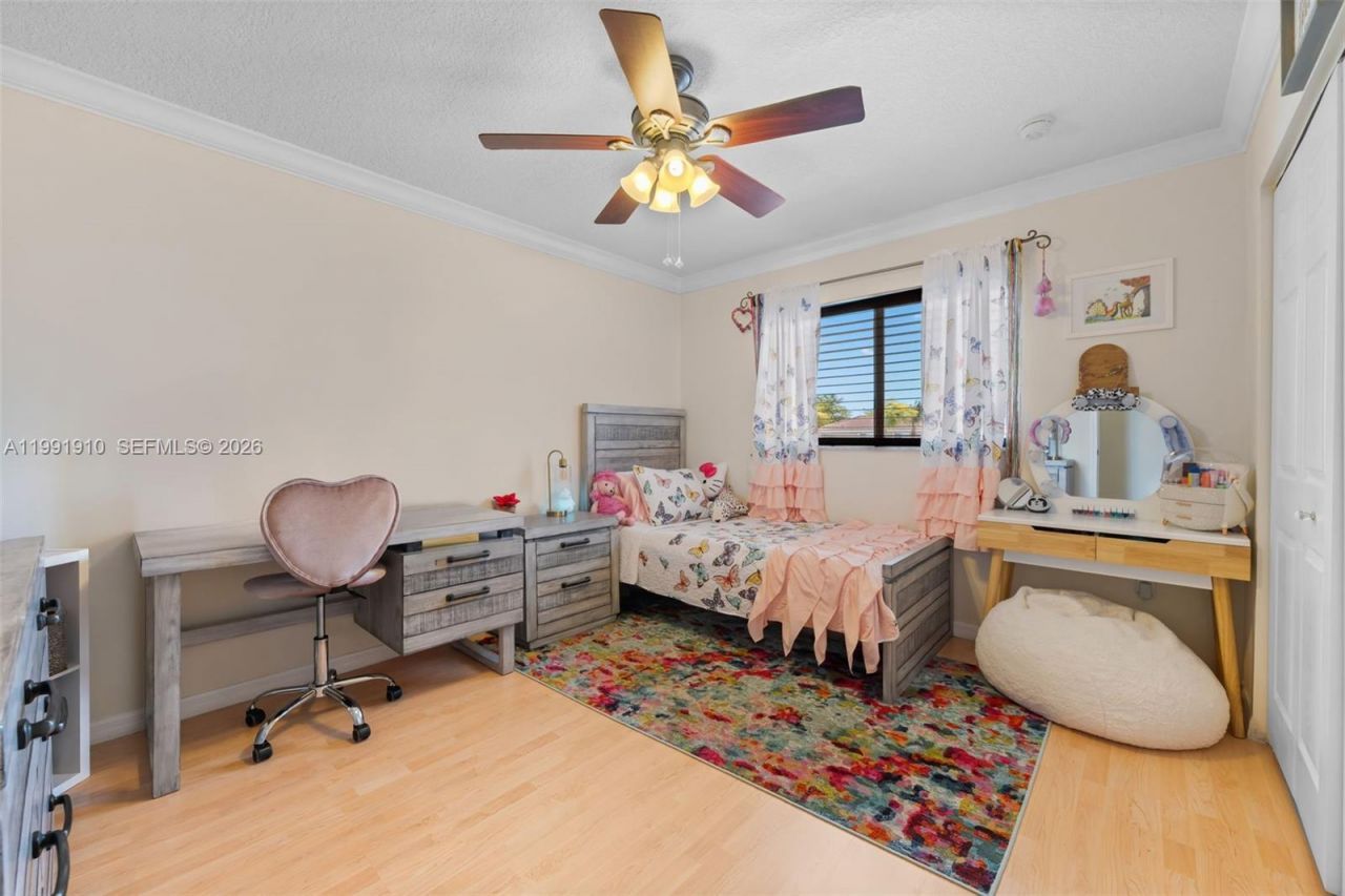 9128 SW 211th Ln, Cutler Bay, FL 33189 Photo