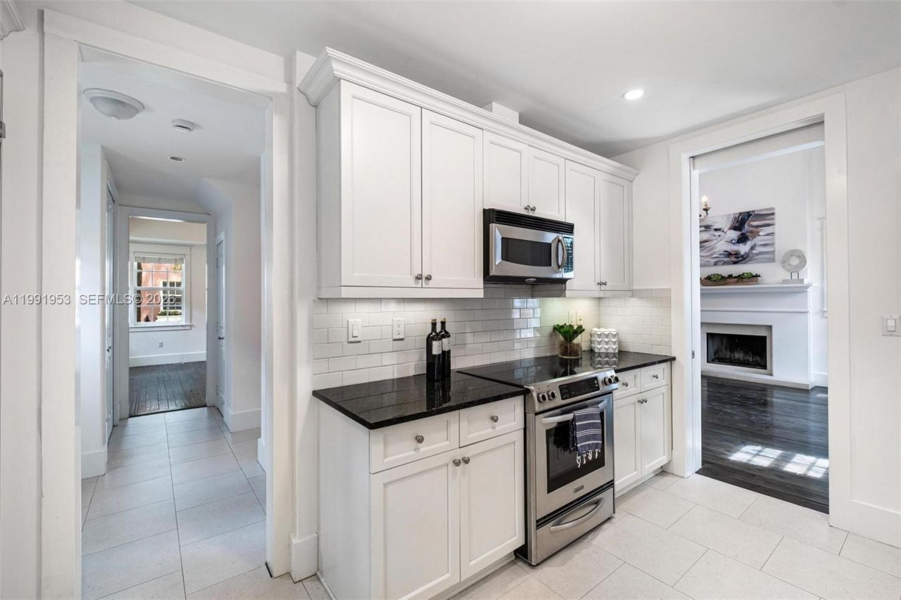 550 Loretto Ave , Unit 16, Coral Gables, FL 33146 Photo