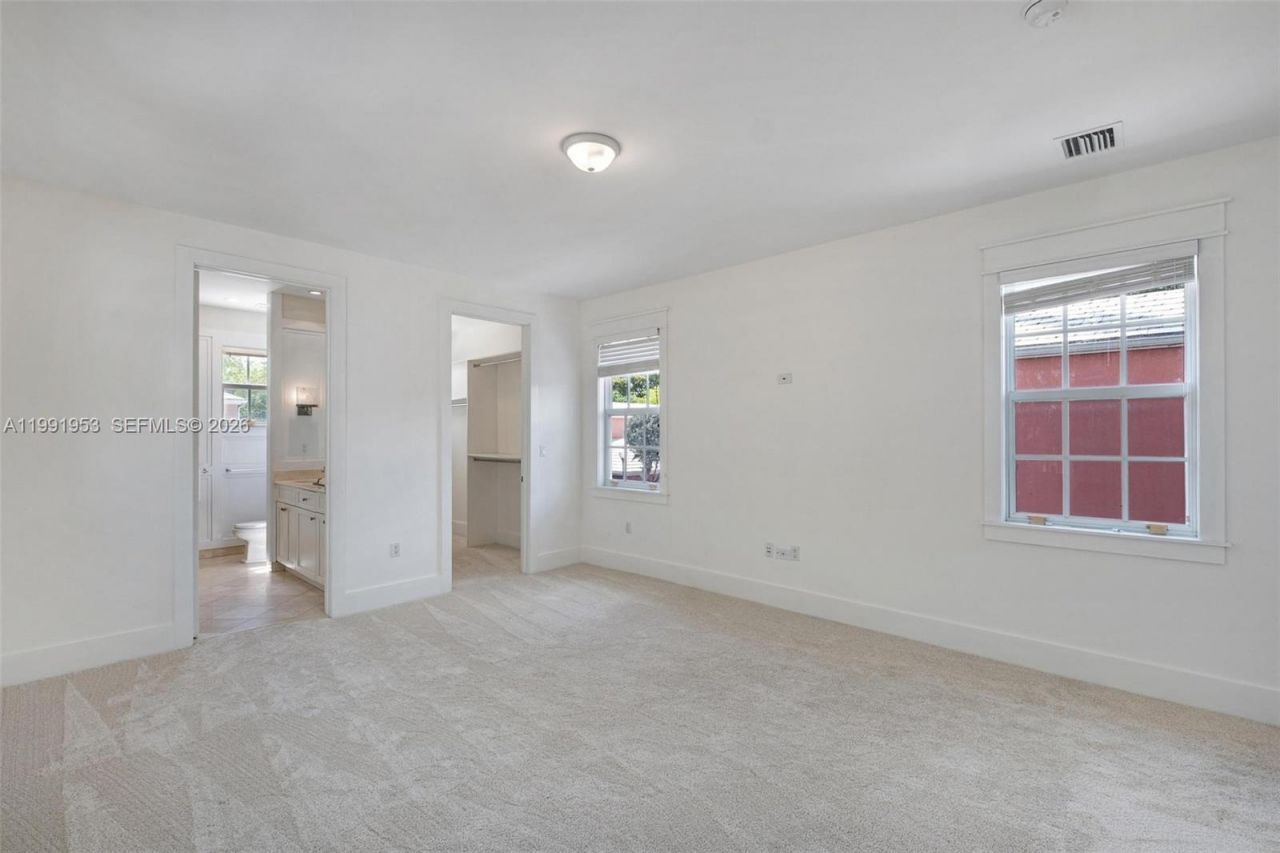 550 Loretto Ave , Unit 16, Coral Gables, FL 33146 Photo