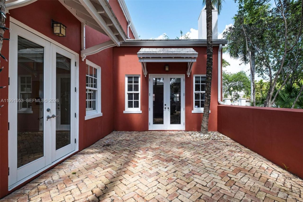 550 Loretto Ave , Unit 16, Coral Gables, FL 33146 Photo