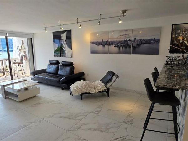 17900 N Bay Rd, Unit 408, Sunny Isles Beach, FL 33160