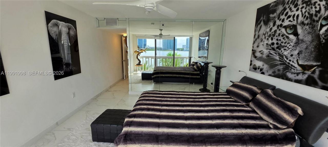 17900 N Bay Rd, Unit 408, Sunny Isles Beach, FL 33160 Photo