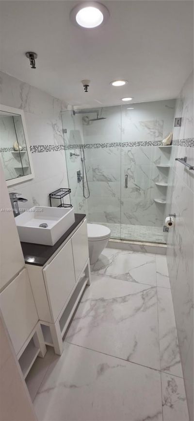 17900 N Bay Rd, Unit 408, Sunny Isles Beach, FL 33160 Photo