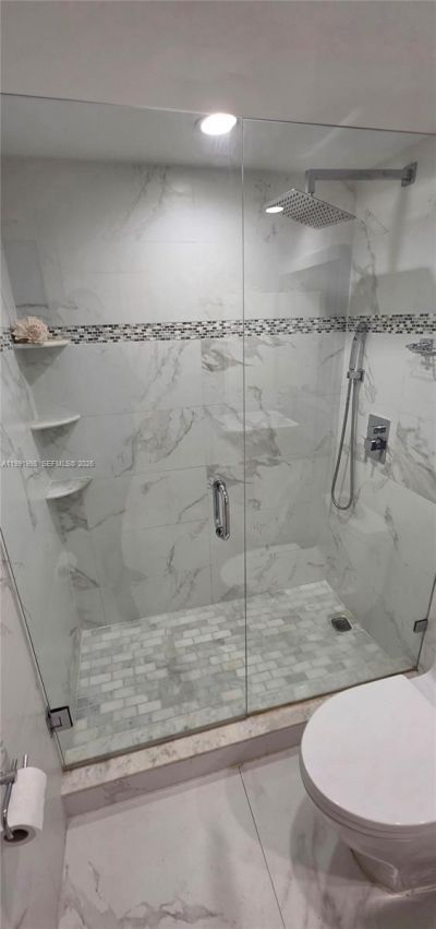 17900 N Bay Rd, Unit 408, Sunny Isles Beach, FL 33160 Photo