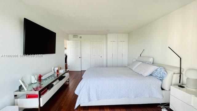 3731 N Country Club Dr, Unit 2225, Aventura, FL 33180 Photo