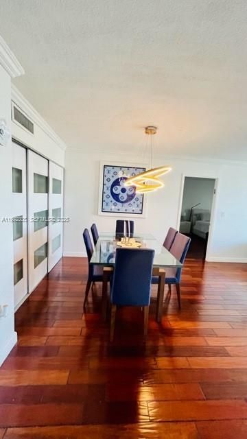 3731 N Country Club Dr, Unit 2225, Aventura, FL 33180 Photo