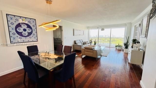 3731 N Country Club Dr, Unit 2225, Aventura, FL 33180 Photo