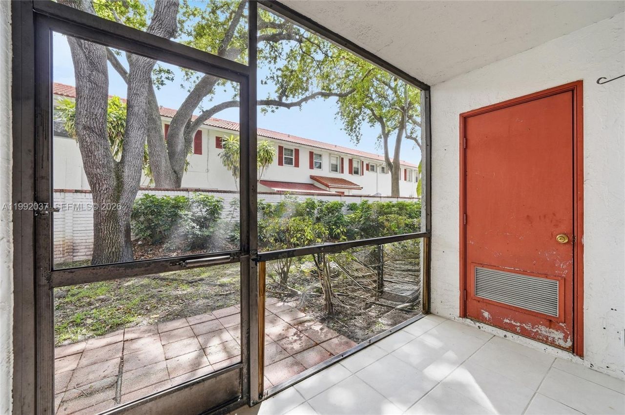 2376 NW 89th Dr, Unit 2376, Coral Springs, FL 33065 Photo