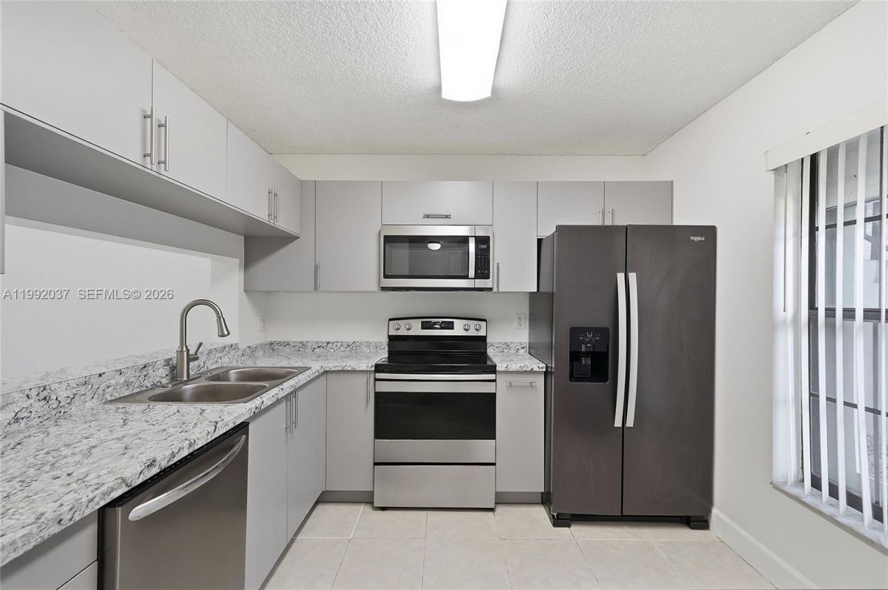 2376 NW 89th Dr, Unit 2376, Coral Springs, FL 33065 Photo