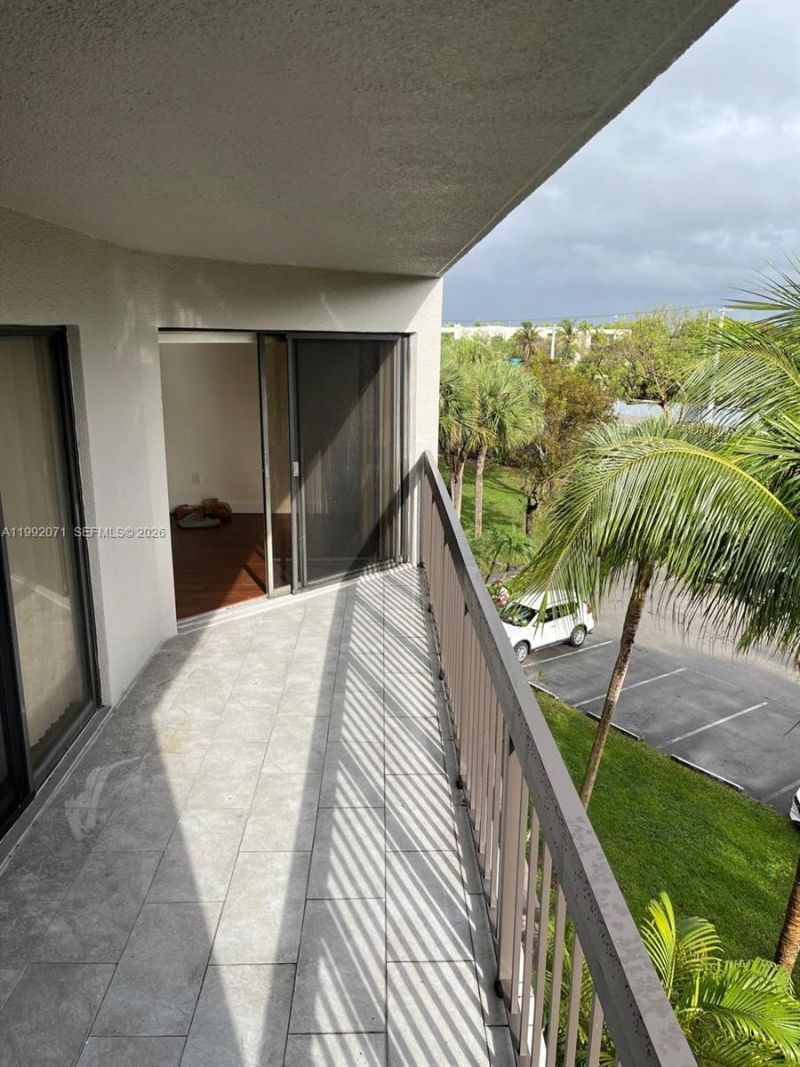 8810 SW 132nd Pl , Unit 409DN, Miami, FL 33186 Photo