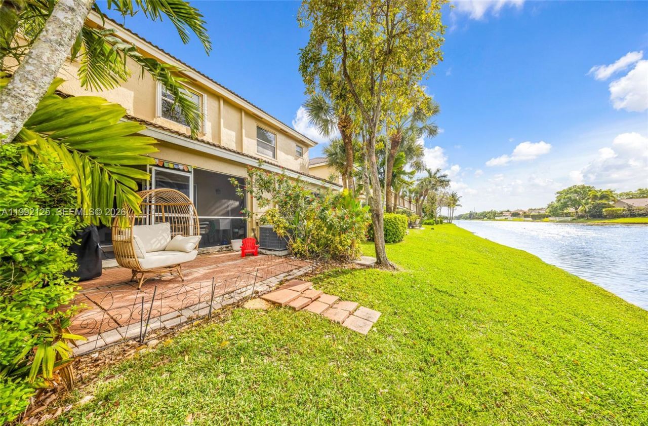 12158 SW 5th Ct , Pembroke Pines, FL 33025 Photo