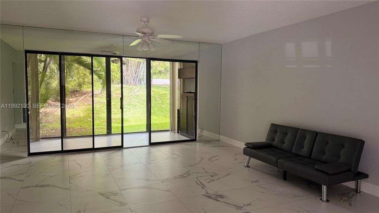 4073 NW 22nd St, Unit 226D, Coconut Creek, FL 33066 Photo
