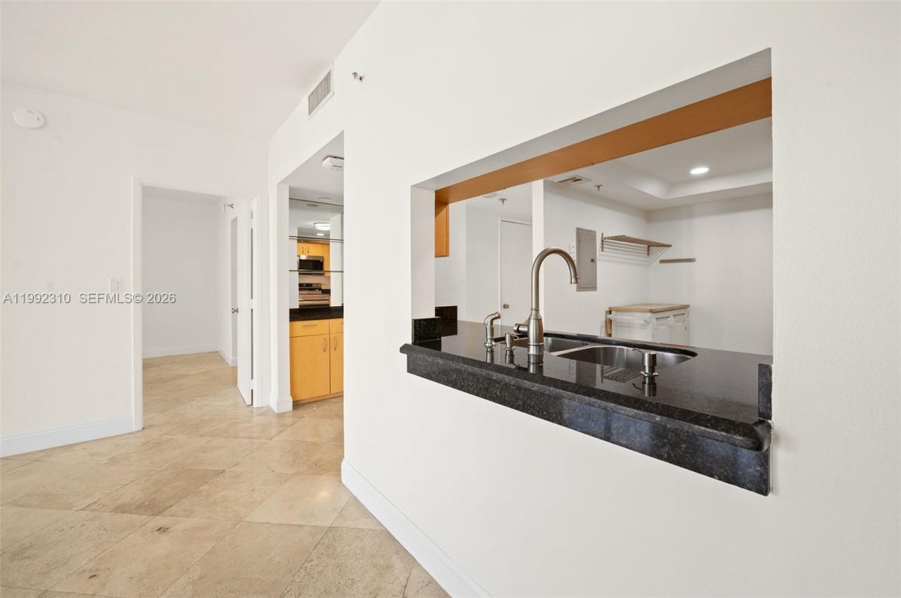 520 Brickell Key Dr , Unit A1712, Miami, FL 33131 Photo