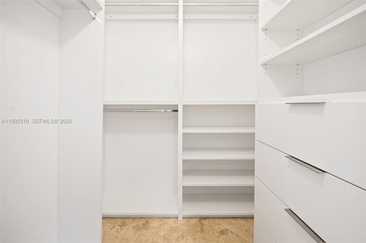 520 Brickell Key Dr , Unit A1712, Miami, FL 33131 Photo