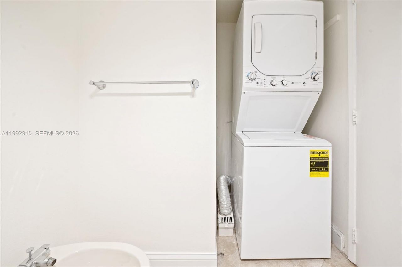 520 Brickell Key Dr , Unit A1712, Miami, FL 33131 Photo