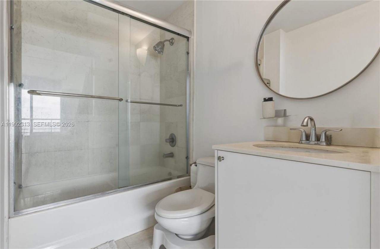 60 SW 13th St , Unit 2805, Miami, FL 33130 Photo