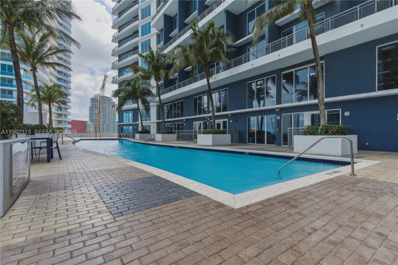 60 SW 13th St , Unit 2805, Miami, FL 33130 Photo