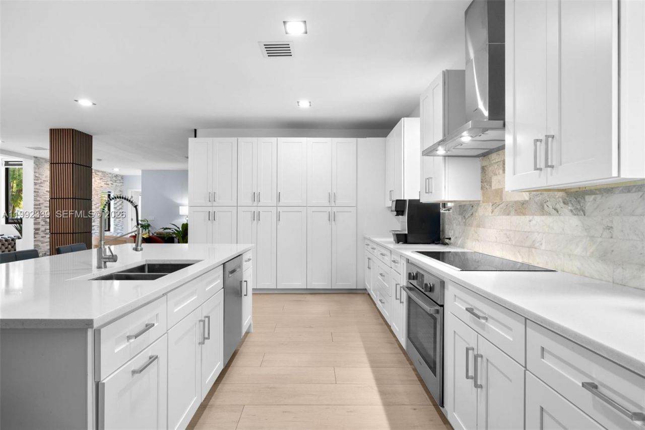 1120 Wallace St , Coral Gables, FL 33134 Photo