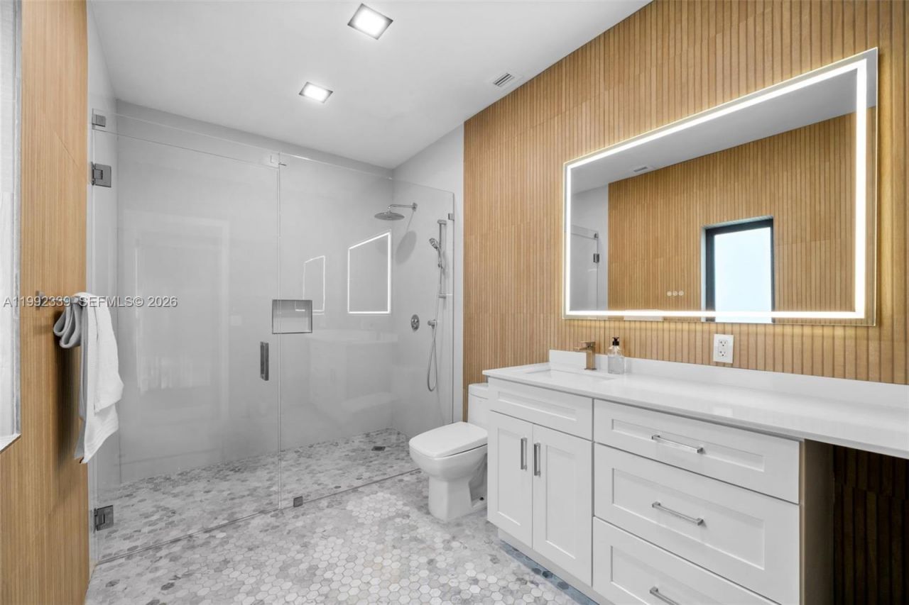 1120 Wallace St , Coral Gables, FL 33134 Photo