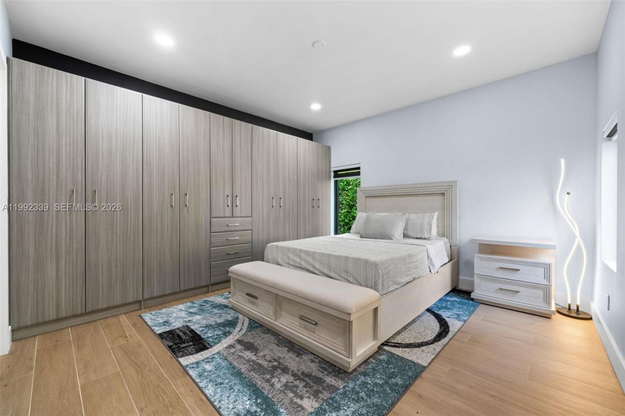 1120 Wallace St , Coral Gables, FL 33134 Photo