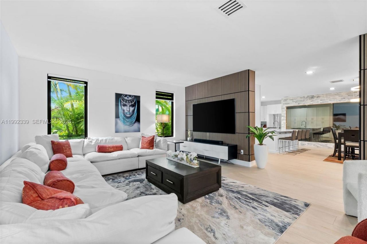 1120 Wallace St , Coral Gables, FL 33134 Photo