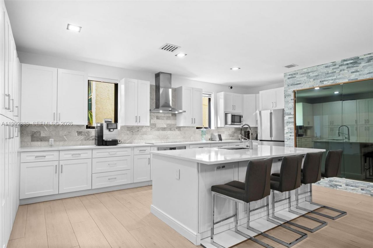 1120 Wallace St , Coral Gables, FL 33134 Photo