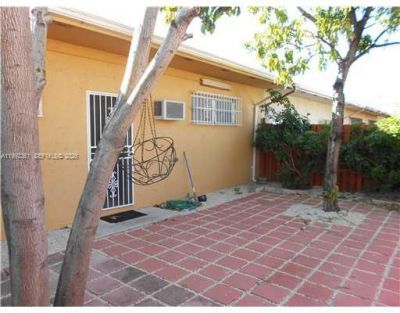 4131 W 18th Ct, Unit 4131, Hialeah, FL 33012 Photo