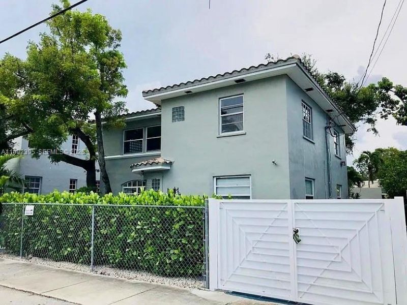 535 NE 68th St , Unit 1, Miami, FL 33138 Photo