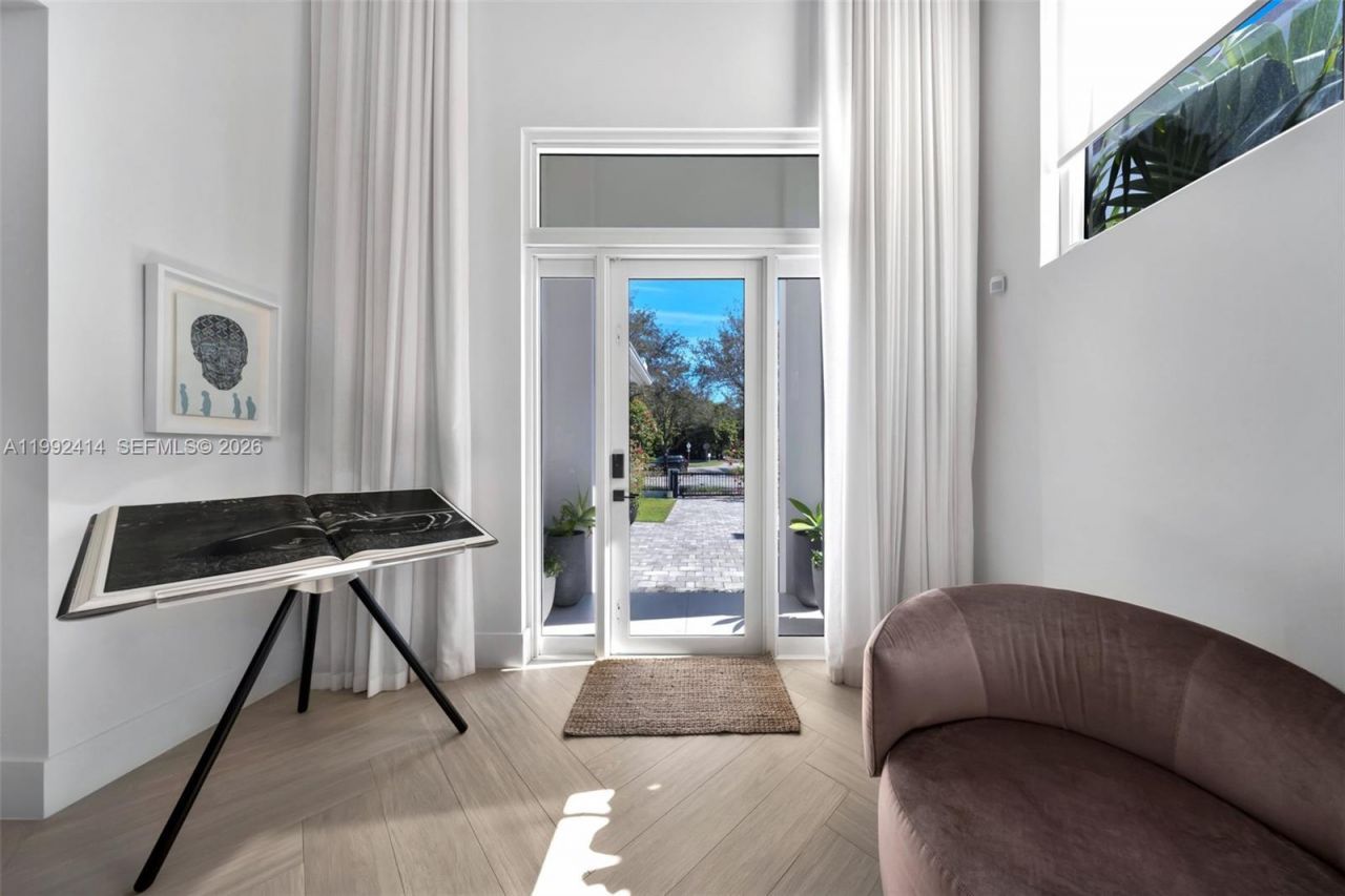 3510 Segovia St , Unit 3510, Coral Gables, FL 33134 Photo