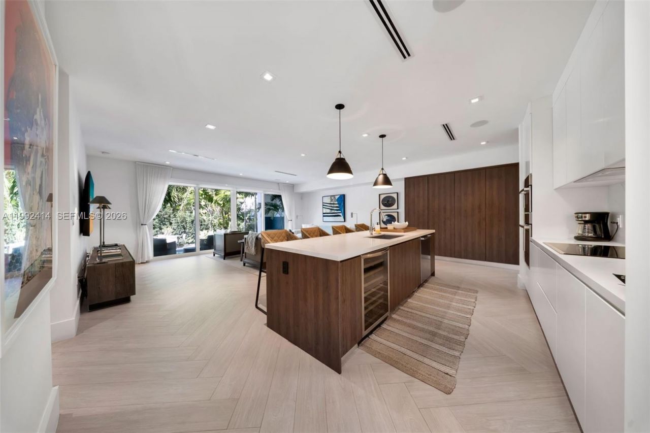 3510 Segovia St , Unit 3510, Coral Gables, FL 33134 Photo