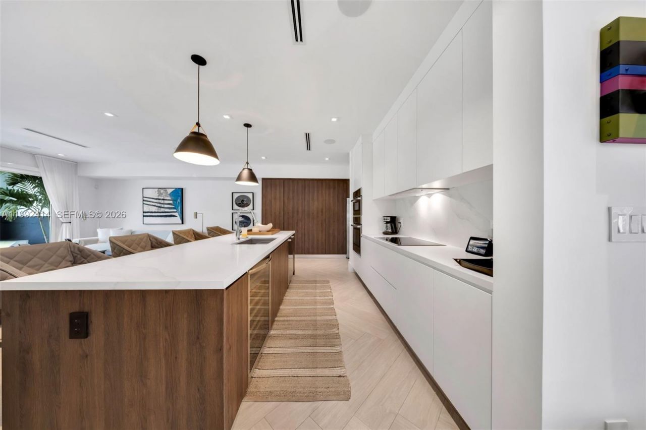 3510 Segovia St , Unit 3510, Coral Gables, FL 33134 Photo