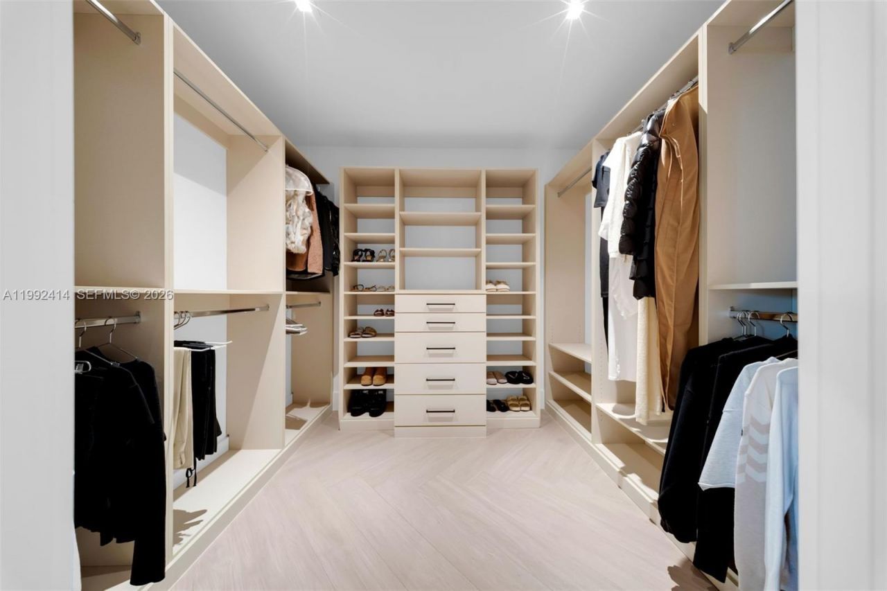 3510 Segovia St , Unit 3510, Coral Gables, FL 33134 Photo