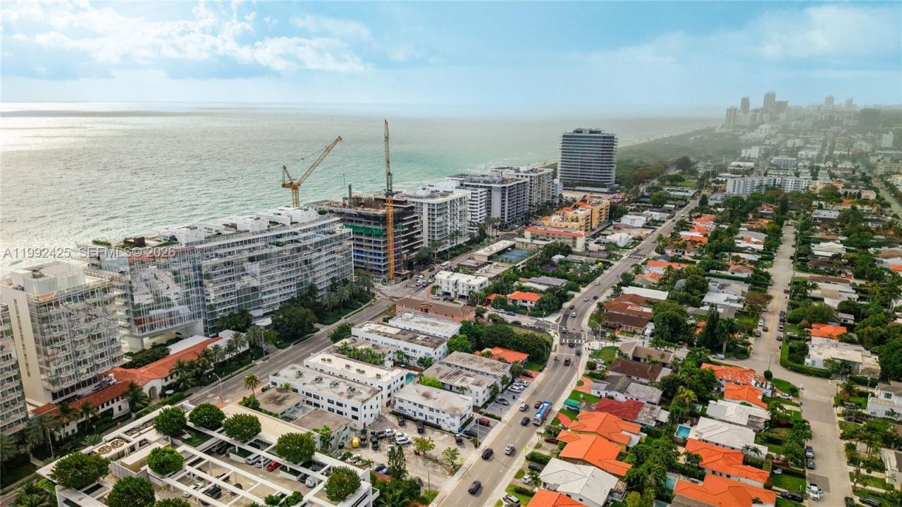 9008 Collins Ave , Unit 303, Surfside, FL 33154 Photo