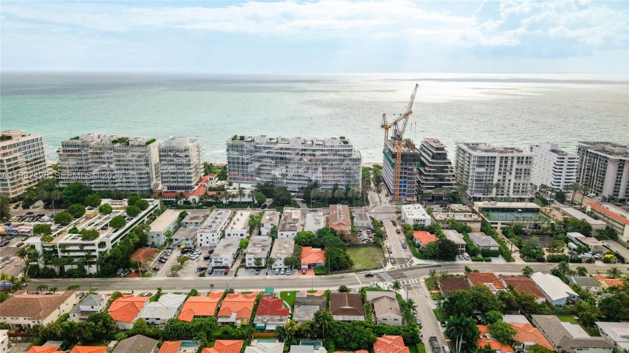 9008 Collins Ave , Unit 303, Surfside, FL 33154 Photo