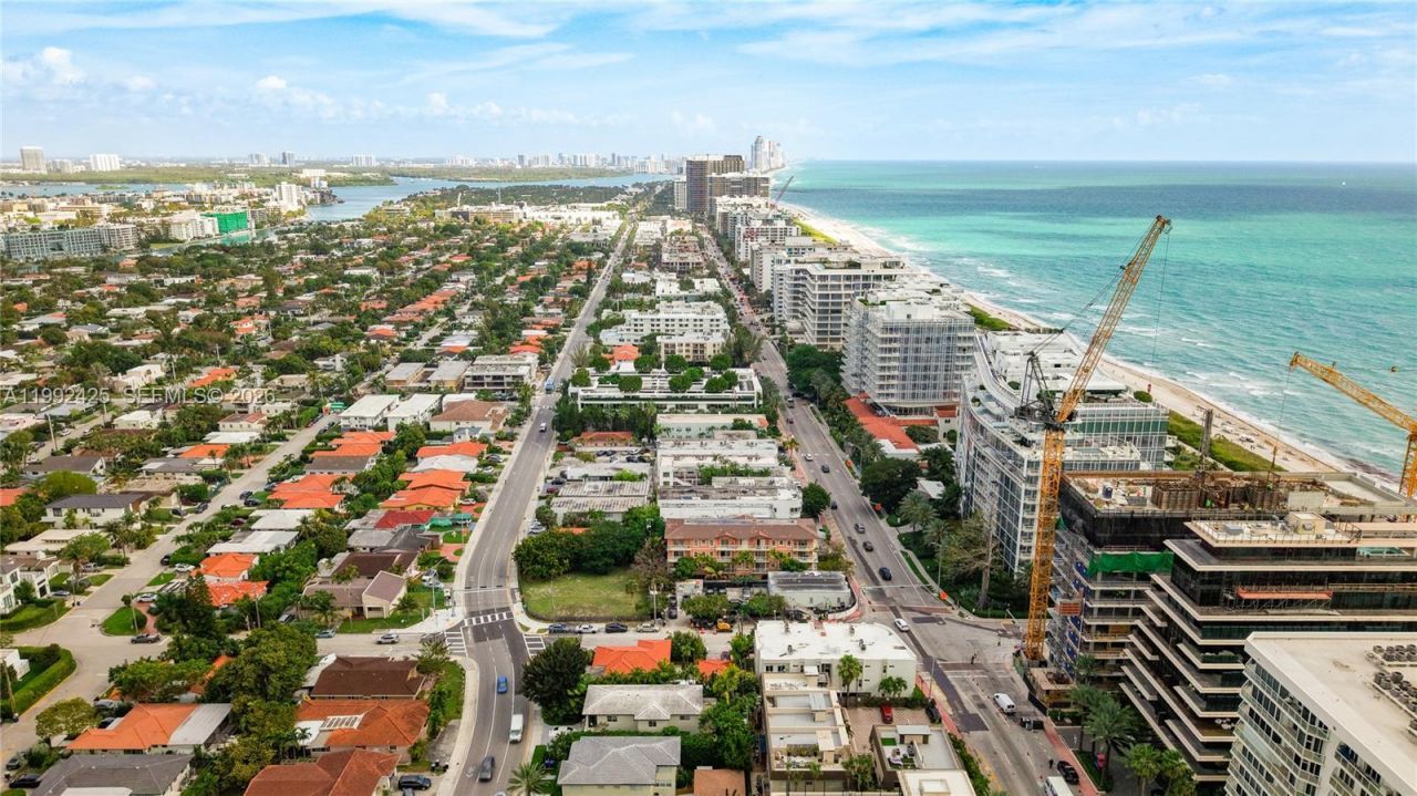 9008 Collins Ave, Unit 303, Surfside, FL 33154 Photo