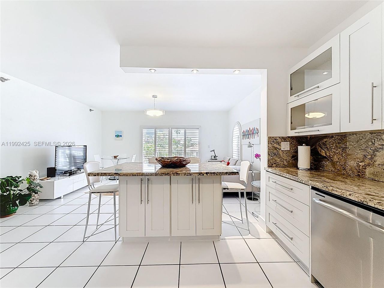 9008 Collins Ave , Unit 303, Surfside, FL 33154 Photo