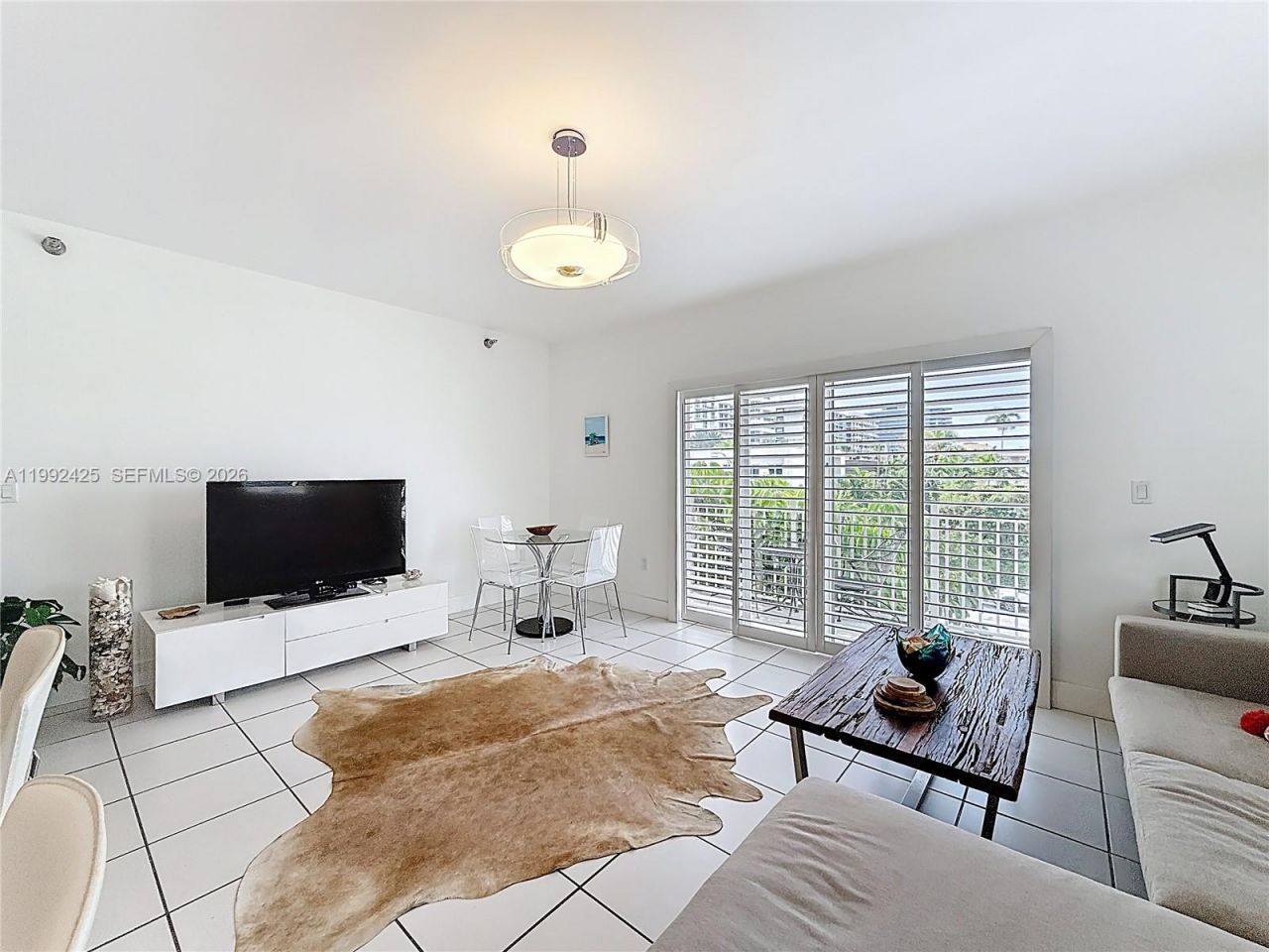 9008 Collins Ave , Unit 303, Surfside, FL 33154 Photo