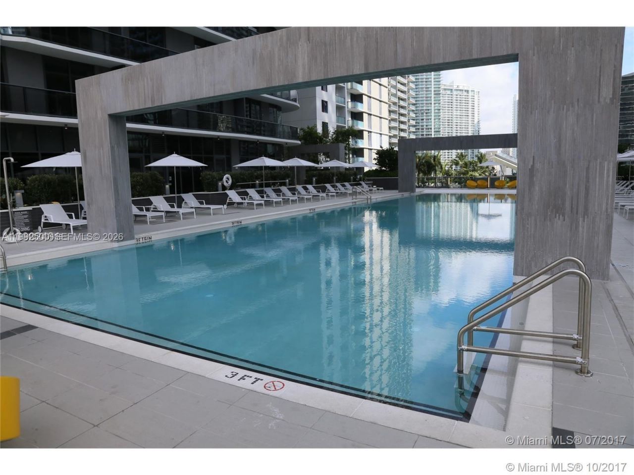 55 SW 9th St, Unit 3709, Miami, FL 33130 Photo